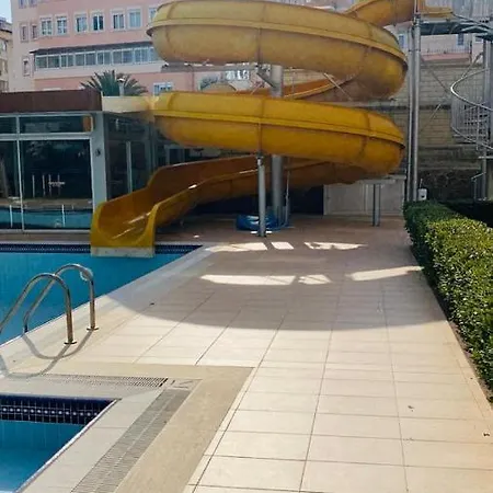 Orange-banana Garden Апартаменты *